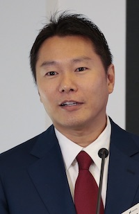 Kura Sushi CEO Hajime Jimmy Uba 2019Aug.jpg