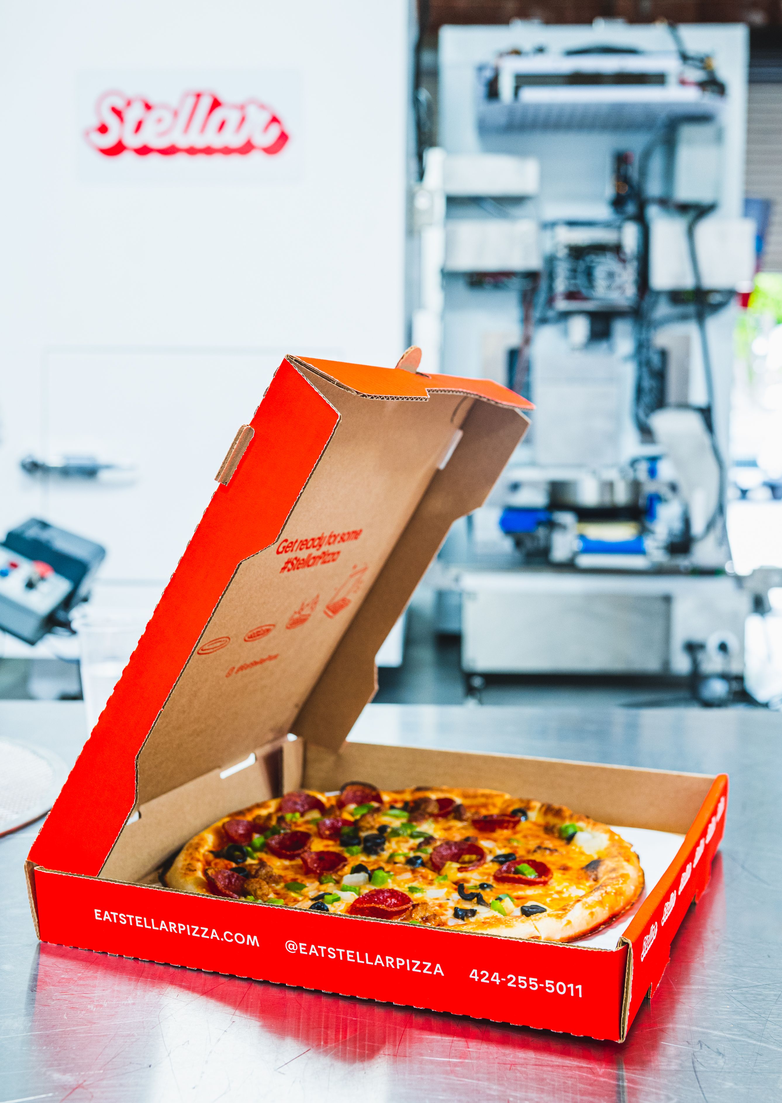 Tech Tracker: Pizza robots are so hot, even Jay-Z is investing in them