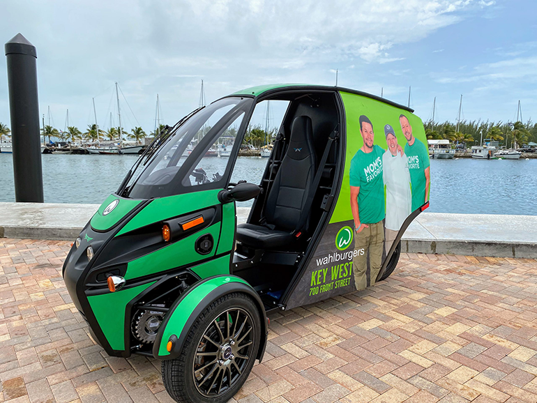 Arcimoto-Wahlburgers-Deliverator.png