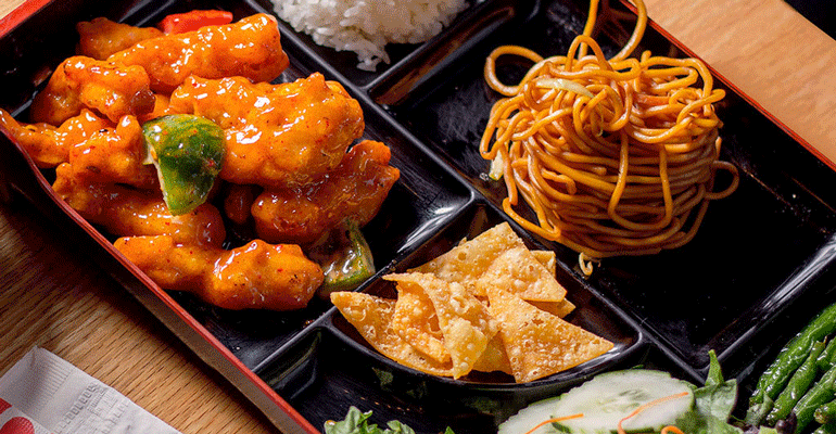 Bento-asian-kitchen-sushi-pao-pao-bento-box.gif