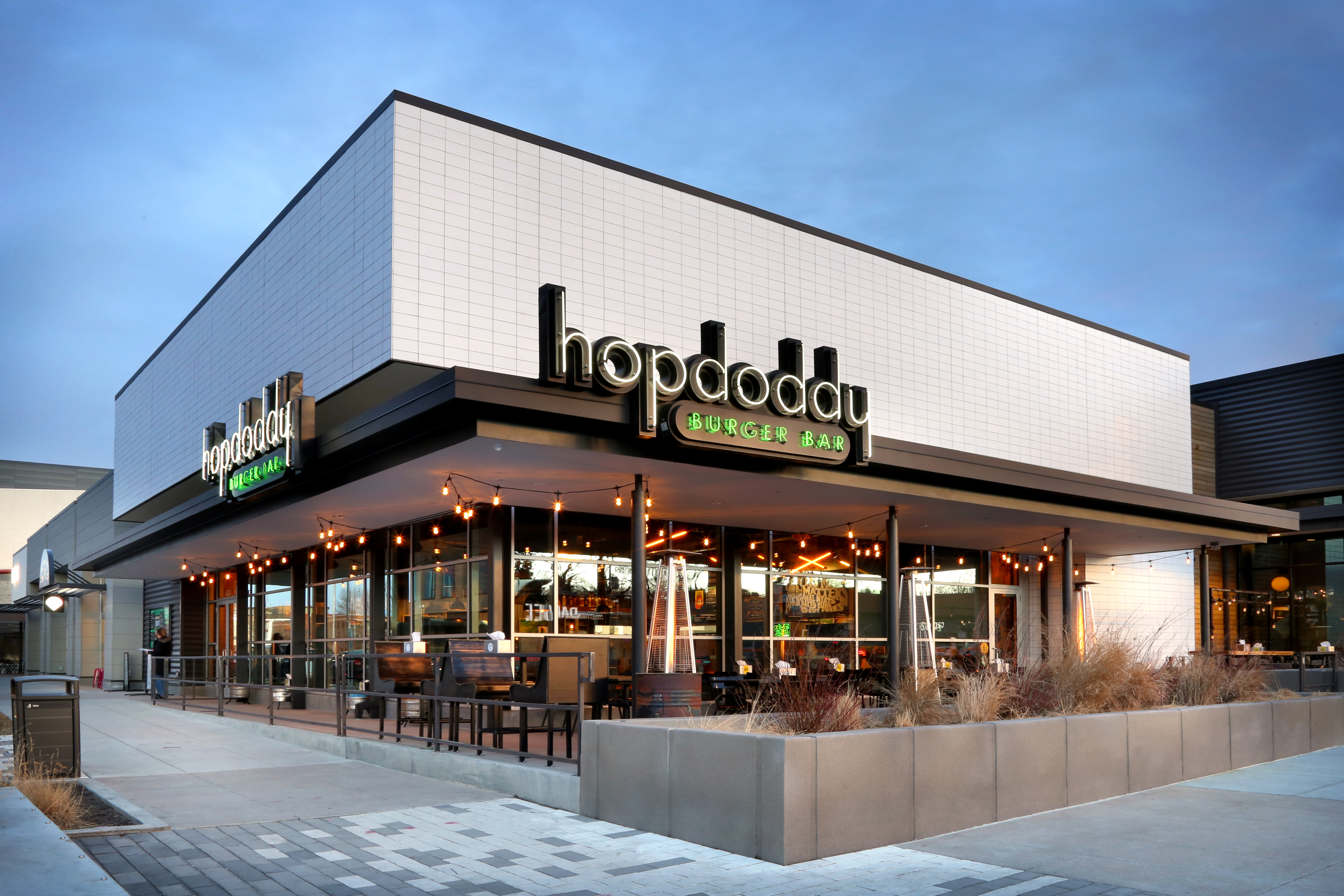 Hopdoddy Burger Bar strengthens operations, looks to acquisitions |  Nation's Restaurant News