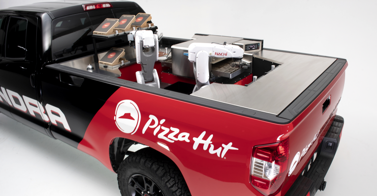 Pizza Hut develops robotic kitchen on wheels