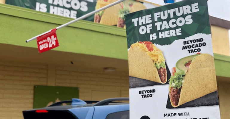 DelTaco_BeyondMeat_CreditNancyLuna-promo.png