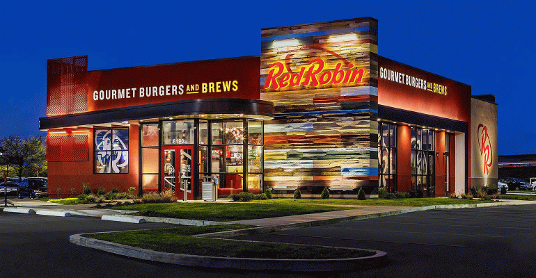 An exterior shot of Red Robin. The chain's feud with Vintage Capital has reignited.