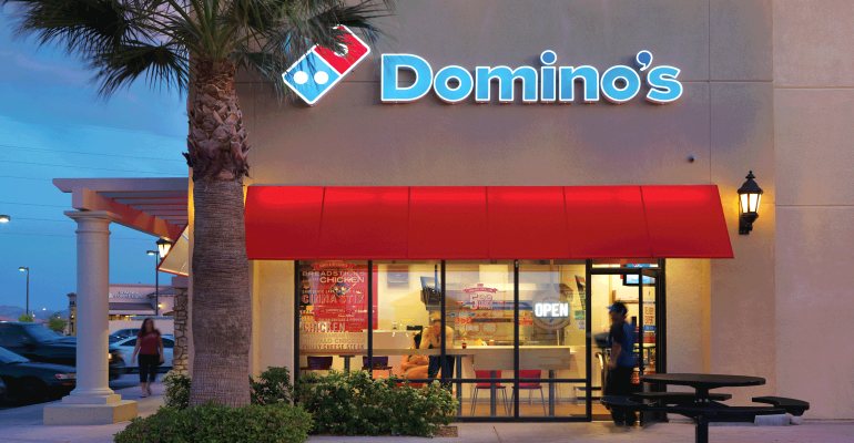 dominos-exterior-promo.png