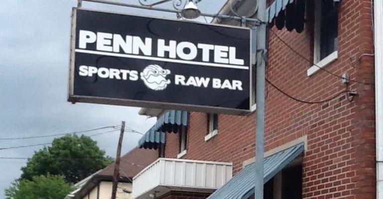 penn hotel raw sports bar.jpg