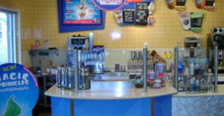 Baskin-Robbins targets on-site venues with express unit