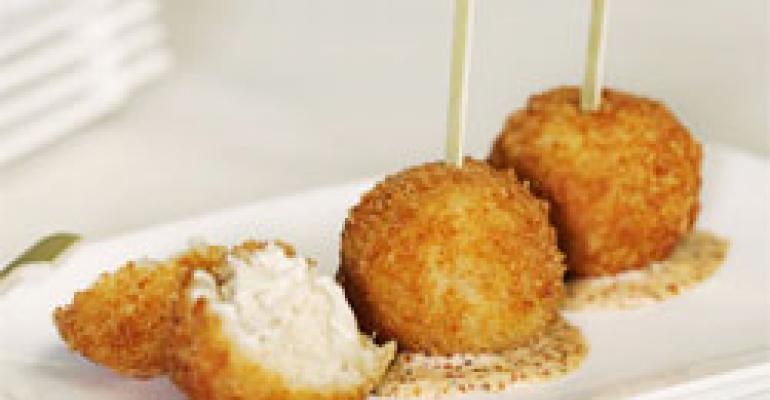 Crab mac and cheese lollipops