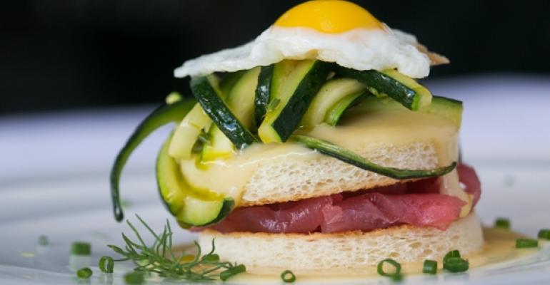 Tuna and zucchini Benedict