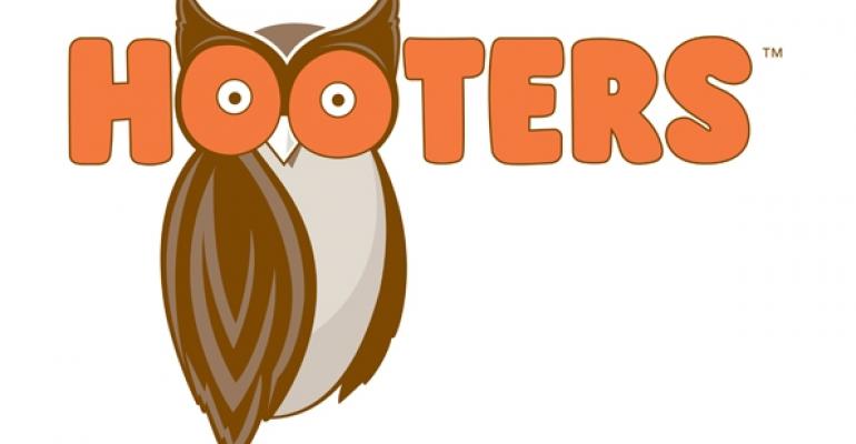 Hooters new logo