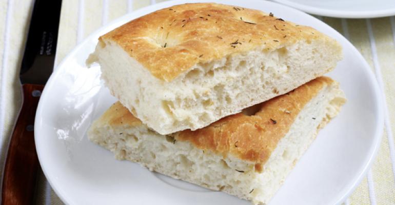 4 rising restaurant bread trends