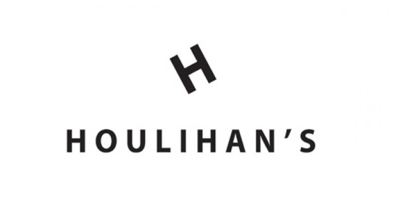 Houlihan’s introduces antibiotic-free chicken