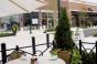 Revitalized shopping malls look to provide dining destinations