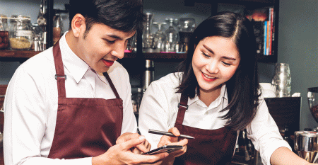 happy-restaurant-employees_3.gif