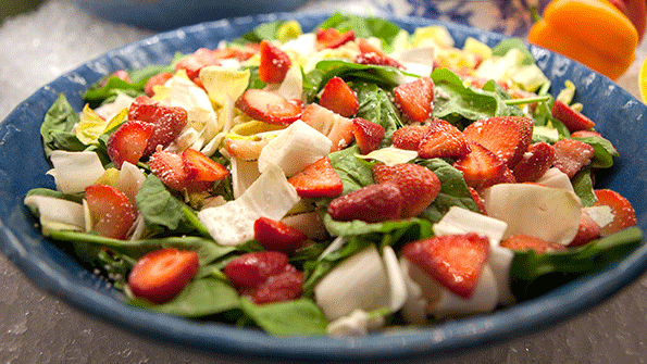 Fogo de Chão's strawberry, endive and spinach salad